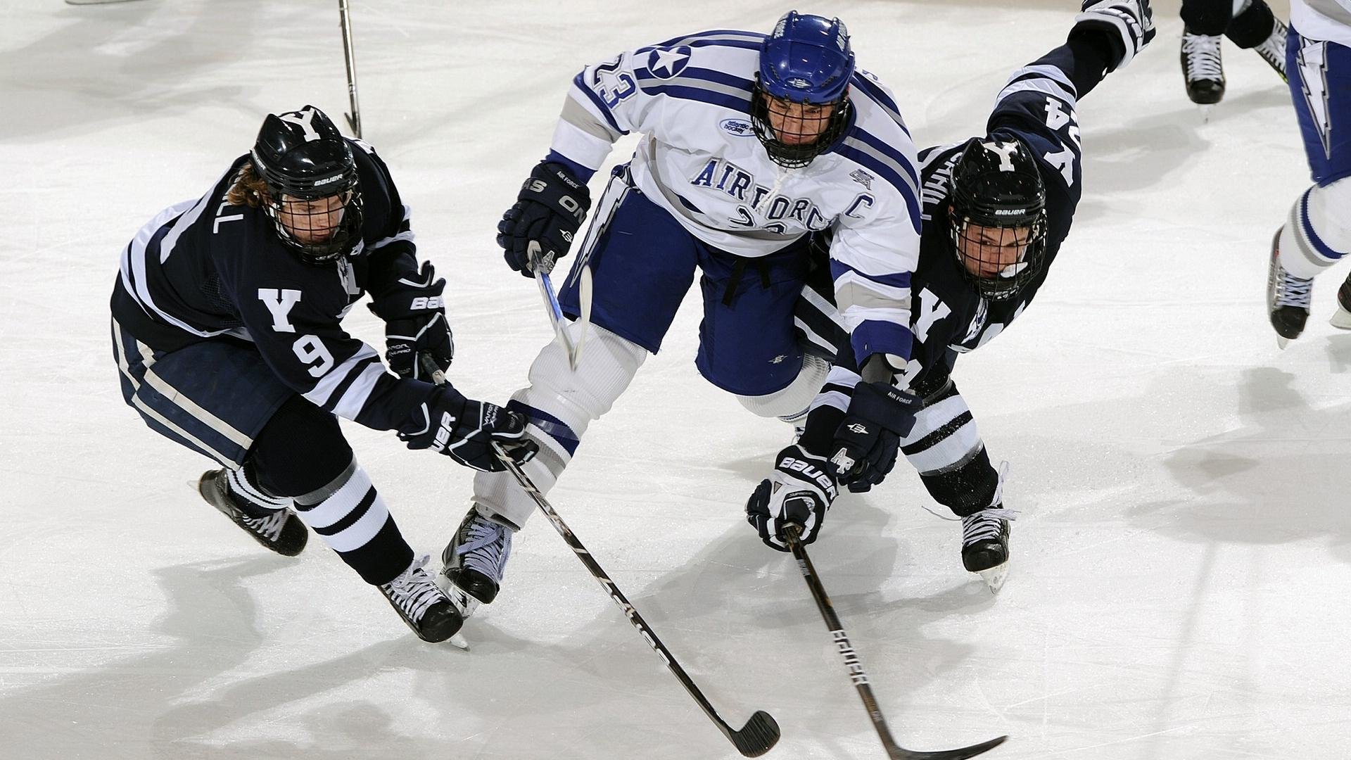 WNBA新军首秀战胜卫冕冠军 选秀状元三双惊艳联盟